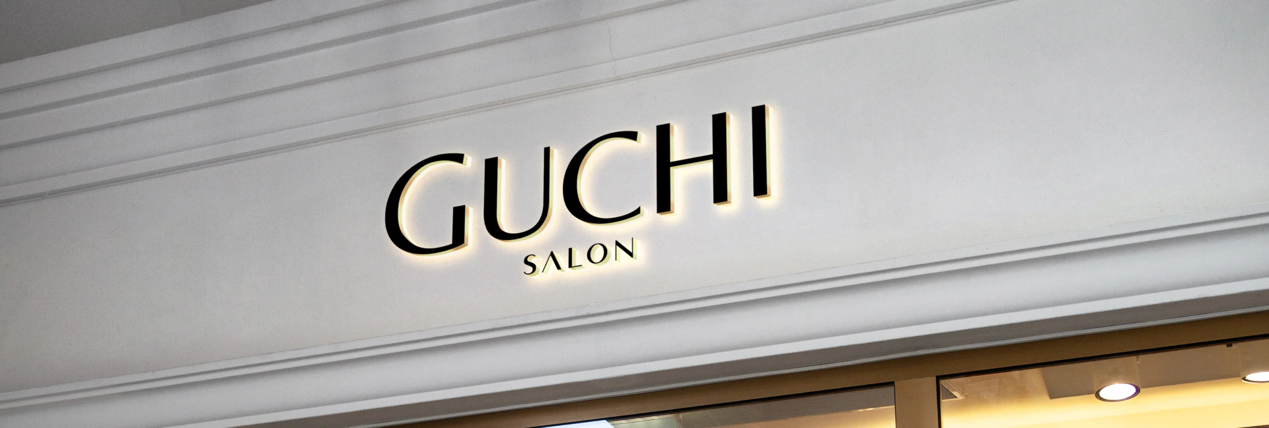 guchi front shop