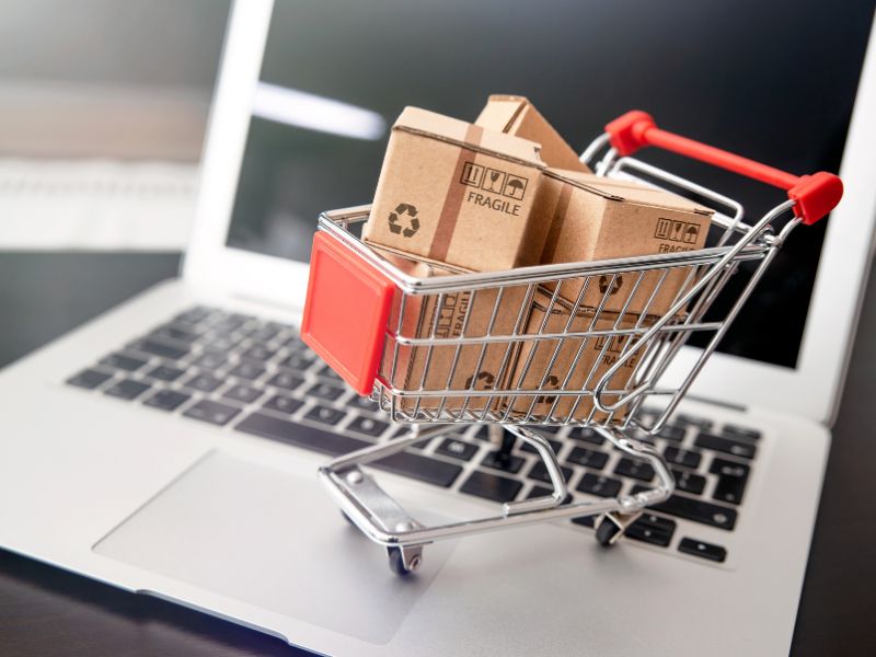 Jamstack cho ph&eacute;p bạn ph&aacute;t triển &ldquo;mặt tiền&rdquo; cửa h&agrave;ng v&agrave; được c&aacute; nh&acirc;n h&oacute;a cho kh&aacute;ch h&agrave;ng
