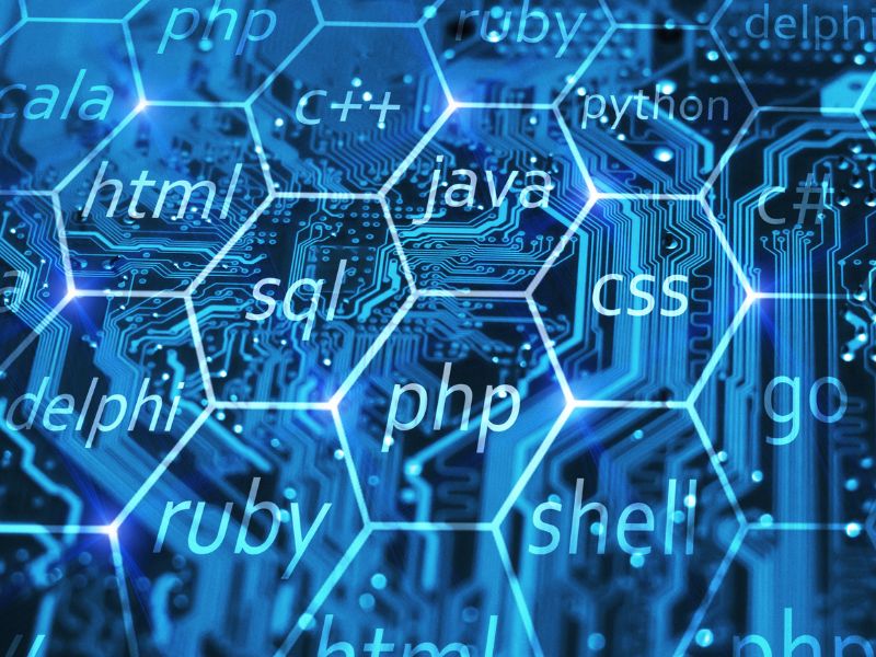 Đối với kiến tr&uacute;c web n&agrave;y, c&aacute;c vấn đề n&agrave;y sẽ được giải quyết bằng c&aacute;ch sử dụng c&aacute;c c&ocirc;ng nghệ tĩnh như HTML, CSS v&agrave; JavaScript 