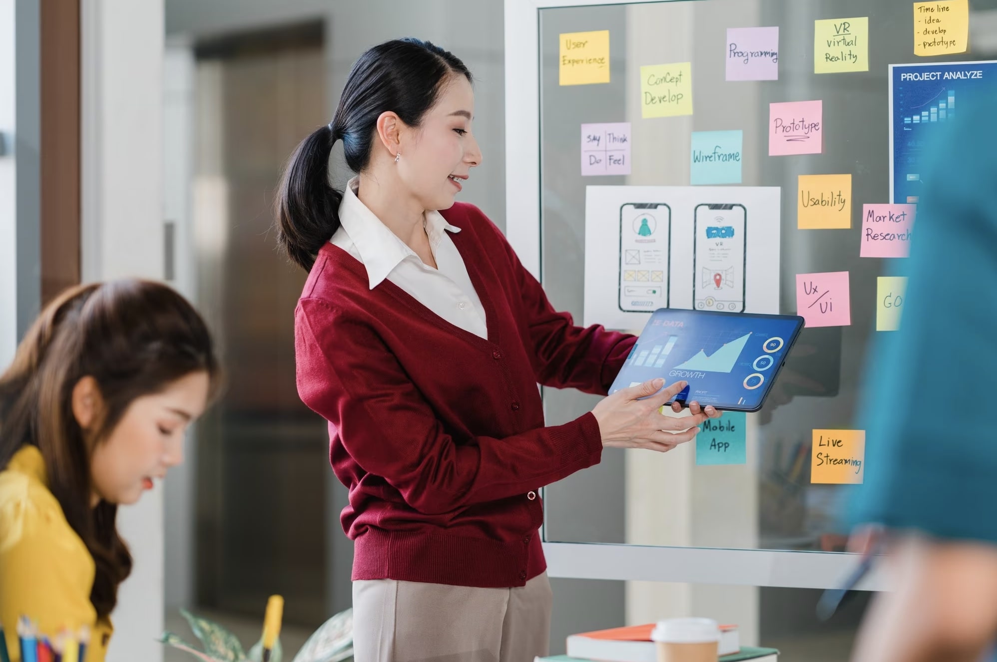 Lu&ocirc;n nắm r&otilde; về cốt l&otilde;i sản phẩm số để đưa ra giải ph&aacute;p đ&uacute;ng đắn