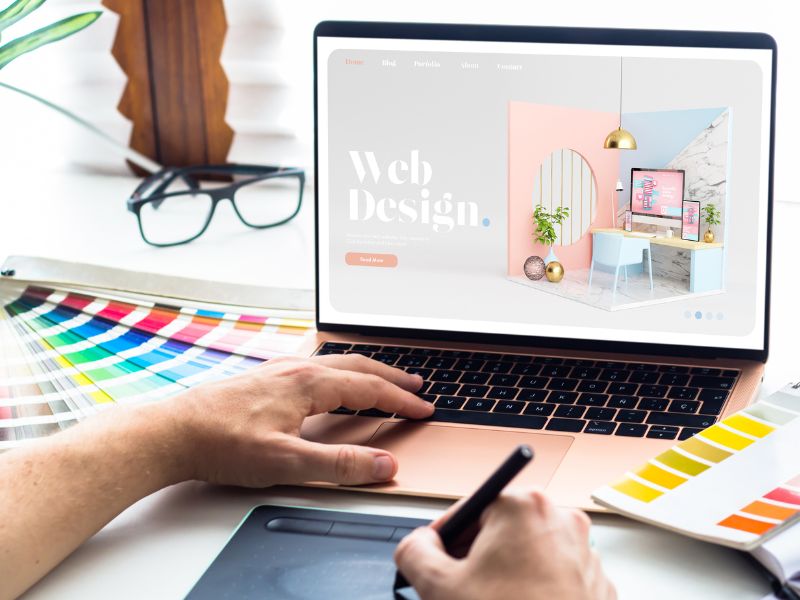 Tùy vào nhu c&acirc;̀u của từng doanh nghi&ecirc;̣p mà mức giá thi&ecirc;́t k&ecirc;́ website sẽ có sự thay đ&ocirc;̉i nh&acirc;́t định